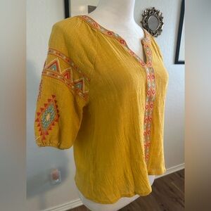 Savanna Jane Bohemian Embroidered Top ✨